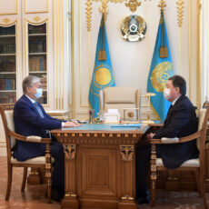 Глава государства принял Премьер-министра Аскара Мамина Касым-Жомарт Токаев