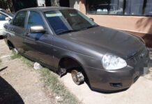 Злоумышленник, похитивший колеса от автомобиля, задержан в Сарыагаше автовор автокража