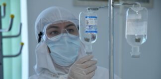 За последние трое суток случаев заражения COVID-19 в Шымкенте не регистрировали врач