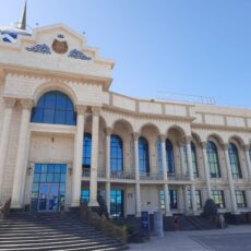 Есбол Камбаров передал свою тойхану «Дом приемов «Оңтүстік» под школу школа-тойхана