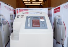 Медучреждения Шымкента получили новые машины скорой медицинской помощи медтехника