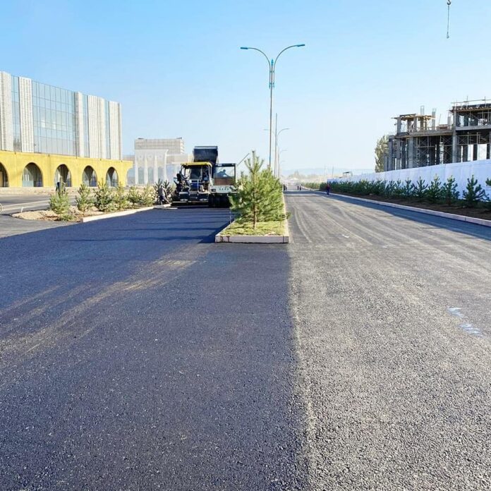 ремонт дороги, Туркестан