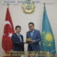 Посол Турции высоко оценил темп развития Туркестана