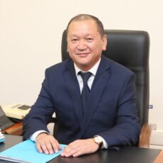 Биржан Нурымбетов поздравил пенсионеров Казахстана с Днем пожилого человека Нурымбетов