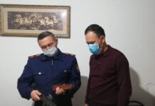 «Кару»: Полицейские Туркестанской области проверили около 300 владельцев оружия оружие