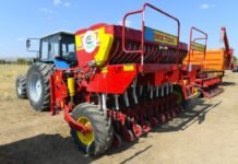 Крестьяне Туркестанской области приступили к посеву озимых техника