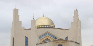 Общественным фондом Болата Назарбаева открыта новая мечеть «Тәубе» в Талдыкоргане мечеть