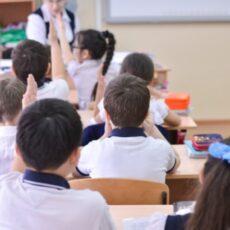 Еще шестеро школьников заболели коронавирусом в Шымкенте
