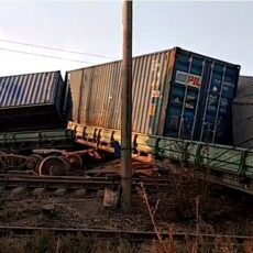 В Шымкенте на железнодорожной станции сошли 13 вагонов вагоны