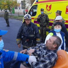 Шымкентские пожарные спасли человека, перенесшего инсульт скорая