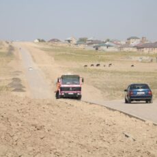 В жилом массиве Бадам решается вопрос со светом и водой Бадам