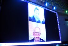 Сын комика Чарли Чаплина поговорил с артистами шымкентского цирка цирк