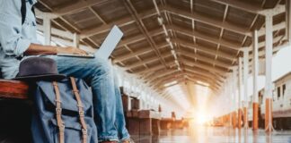 Пассажирские поезда задерживаются из-за ЧС в Жамбылской области командировка вокзад поездка