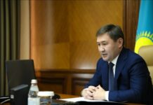 Акиму Шымкента угрожали и требовали сдать акимат и полицию Мурат Айтенов