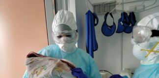 Беременная женщина с коронавирусом родила здоровую девочку в Шымкенте