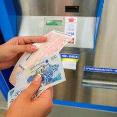 Казахстанцы смогут приобретать ж/д билеты через автоматы самообслуживания без комиссий КТЖ