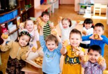 20 ноября во всем мире отмечается Международный день защиты прав ребенка дети Казахстана