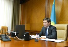 Аким Шымкента рассказал, когда будет освещение на улице Бадамской и интернет в Кокбулаке Аким города Шымкент Мурат Айтенов провел прием граждан в онлайн режиме