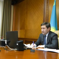 Аким Шымкента рассказал, когда будет освещение на улице Бадамской и интернет в Кокбулаке Аким города Шымкент Мурат Айтенов провел прием граждан в онлайн режиме