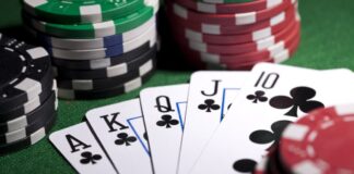 Жителя Шымкента оштрафовали за азартный бизнес покер