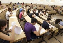 Каждый пятый студент в России — из Казахстана ВУЗ