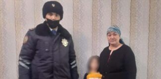 В Отырарском районе полицейские вернули бабушке пропавшую внучку полиция