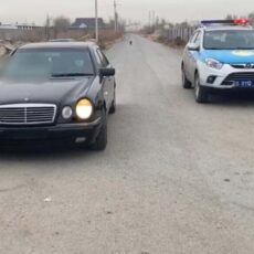Водитель грубо нарушил ПДД в Туркестане и выложил это видео в соцсеть нарушение ПДД