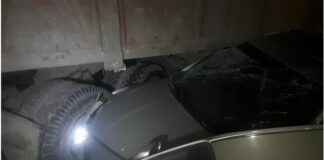 В Шымкенте под неуправляемый КамАЗ попали 11 машин