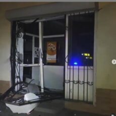 Автомобиль снес столб и врезался в магазин в Шымкенте ДТП
