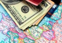 Чиновникам запретили иметь счета в иностранных банках … а вот их женам нет