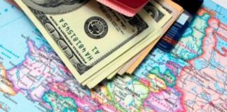 Чиновникам запретили иметь счета в иностранных банках … а вот их женам нет