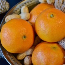 Кислый или сладкий: как узнать вкус мандаринов еще на прилавке мандарины