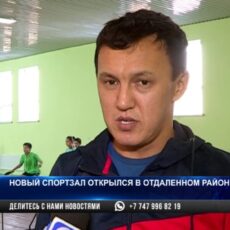 В Маятасе в новом спортивном зале обучают настольному теннису 100 детей