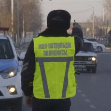 В Шымкенте уволили полицейского, который остановил пьяного сотрудника УСБ полиция