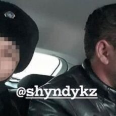 Сняли с должности за селфи с подозреваемым