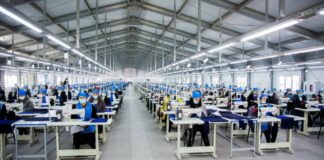 В Туркестане планируют выпускать костюмы под брендами «Ataman» и «Ramsay» фабрика