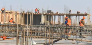 Для полицейских и пожарных строят новое здание в Туркестане