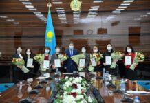 В Шымкенте наградили деловых женщин женщины