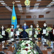 В Шымкенте наградили деловых женщин женщины