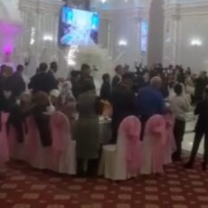 В Сарыагаше проводам невесты помешали полицейские