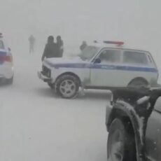 Полицейские Туркестанской предупреждают: На дорогах снегопад! снегопад