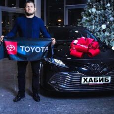 Казахстанцев вновь обманывают от имени Хабиба Нурмагомедова Хабиб Нурмагомедов