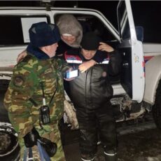 Спасатели Шымкента оказали помощь жителям Байдибекского района ЧС