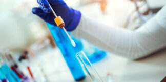 Вакцинированные казахстанцы смогут возвращаться на родину без ПЦР-теста ПЦР