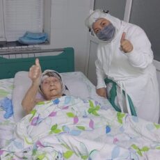 101-летняя жительница Шымкента успешно перенесла операцию на сердце операция на сердце