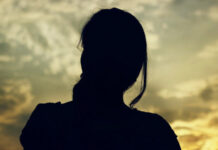 Пропавшую школьницу из Шымкента нашли в Алматы девушка