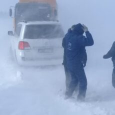 В Созакском районе оказали помощь пассажирам, застрявшим в снежных заносах снежные заносы
