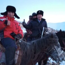 “Думал, галлюцинация”: участковый рассказал, как нашел мальчика в степи Участковый