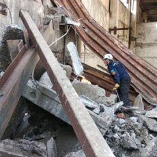 В Шымкенте в индустриальной зоне «Ордабасы» обрушилось здание: погибли трое мужчин