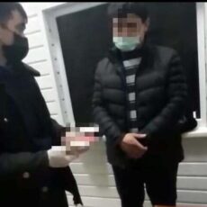 В Туркестанской области мужчина пытался пересечь границу с наркотиками в контрацептивах наркотики